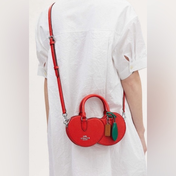 🍒NEW Coach Cherry crossbody Bag/CR249🍒 - Picture 3 of 8